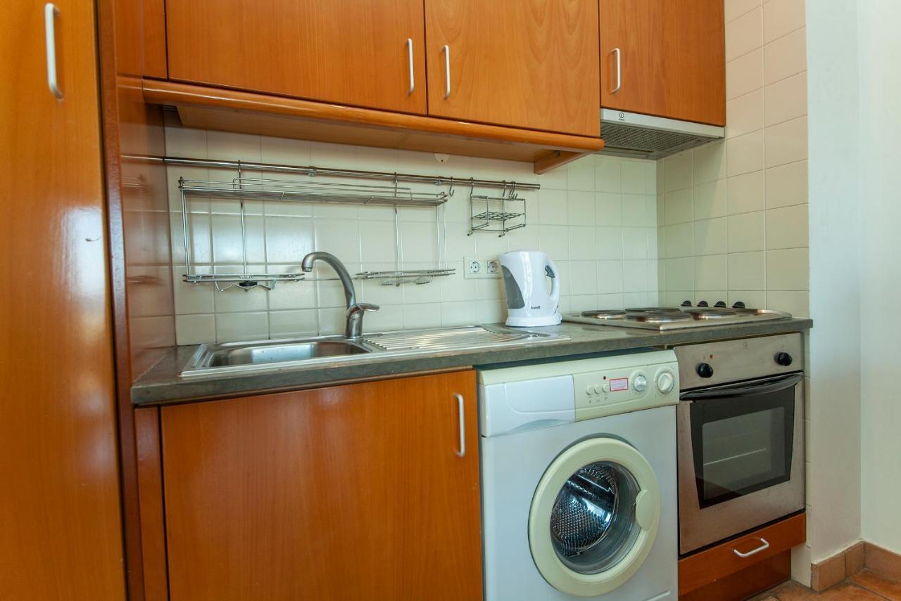 A11 - Marinapark Hill Beach Apartment Lagos